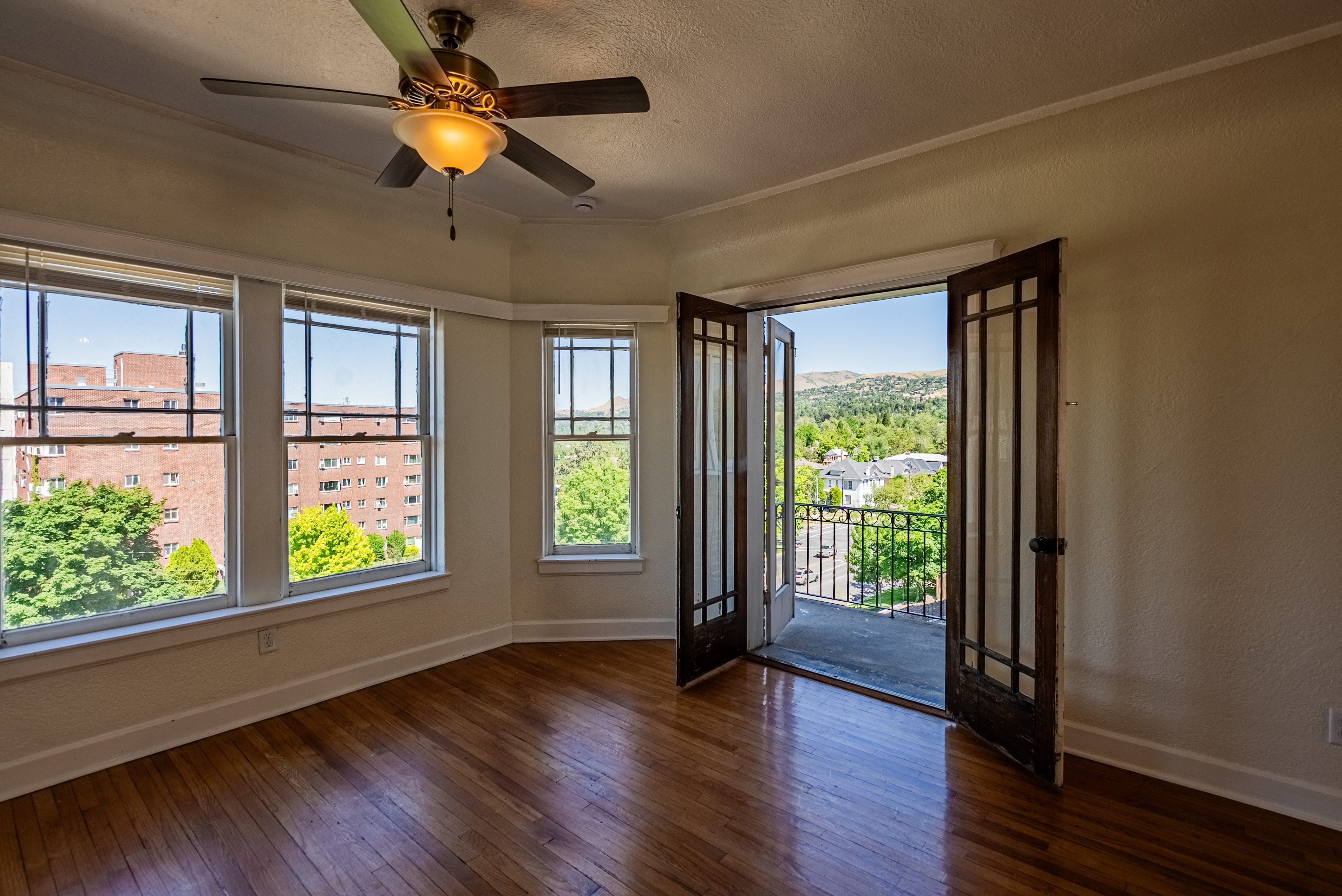 125 so 1300 e apt 11
